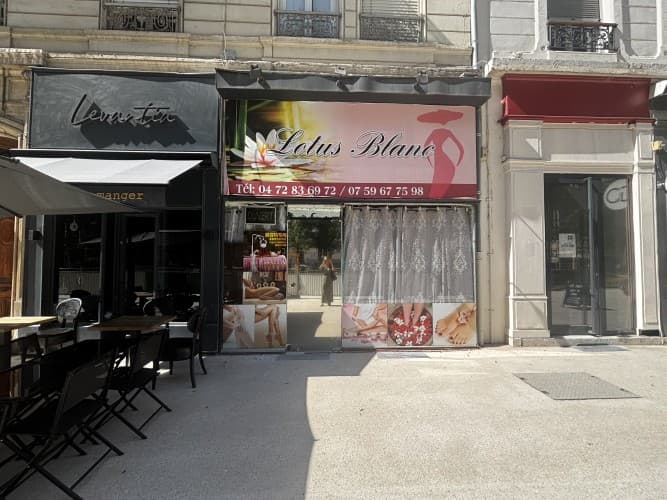 Local commercial · 73 m² · Cession de bail — photo 1
