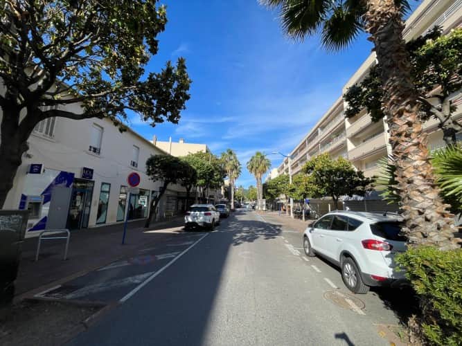 Local commercial · 165 m² · Fonds de commerce — photo 1