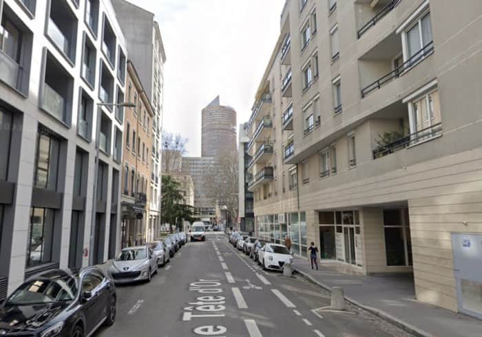 Local commercial · 90 m² · Cession de bail — photo 1