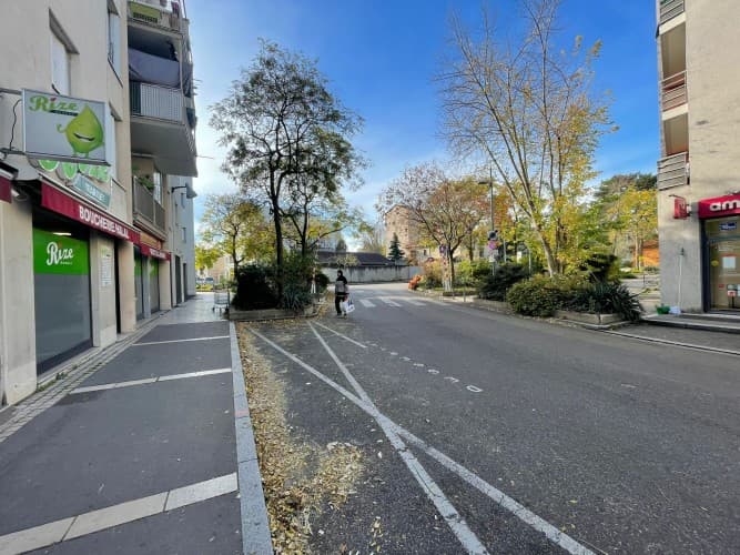 Local commercial · 130 m² · Fonds de commerce — photo 1