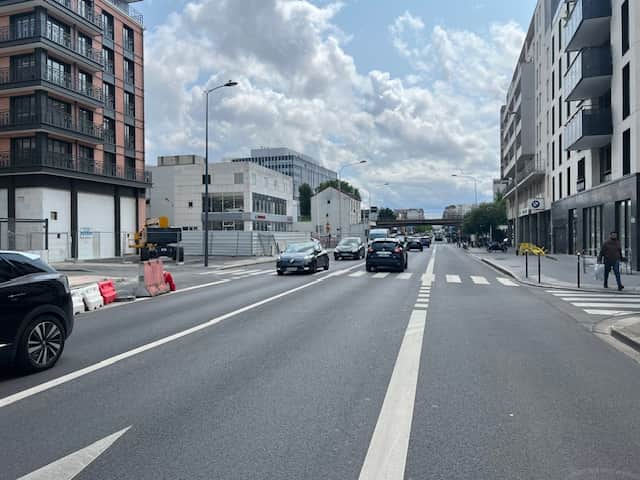Local commercial · 150 m² · Location — photo 1