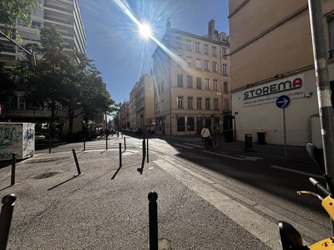 Local commercial · 330 m² · Fonds de commerce — photo 1