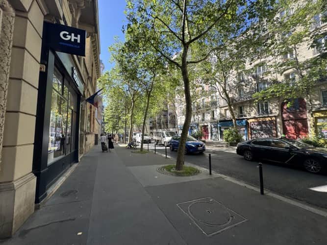 Local commercial · 73 m² · Cession de bail — photo 1