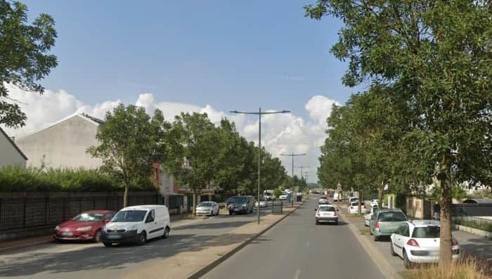 Local commercial · 390 m² · Cession de bail — photo 1