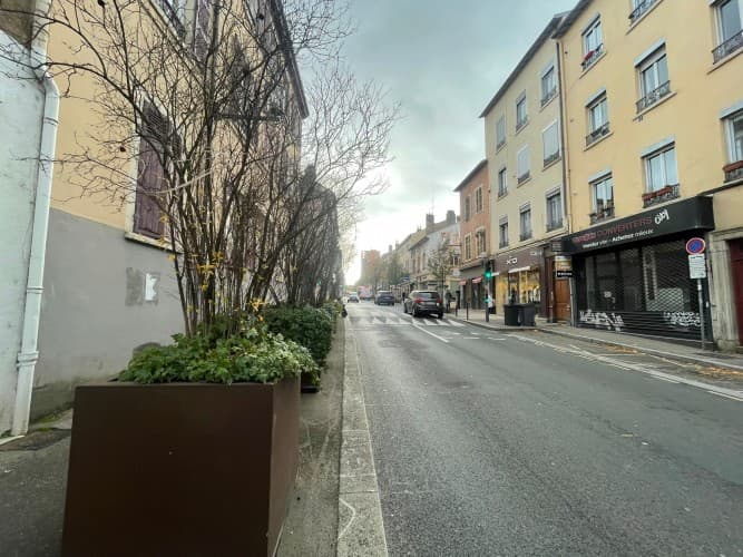 Murs commerciaux · 79 m² · Achat des murs — photo 1
