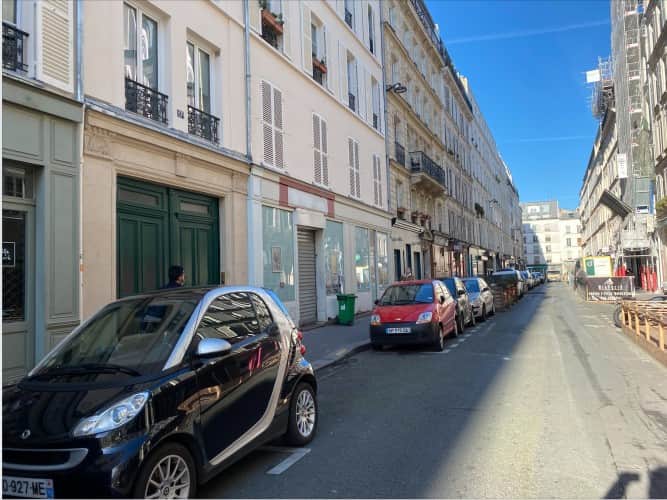 Local commercial · 232 m² · Location — photo 1