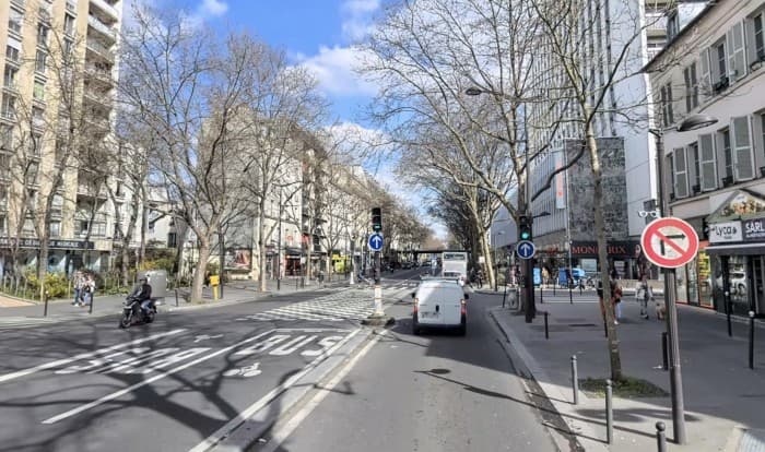 Local commercial · 235 m² · Fonds de commerce — photo 1