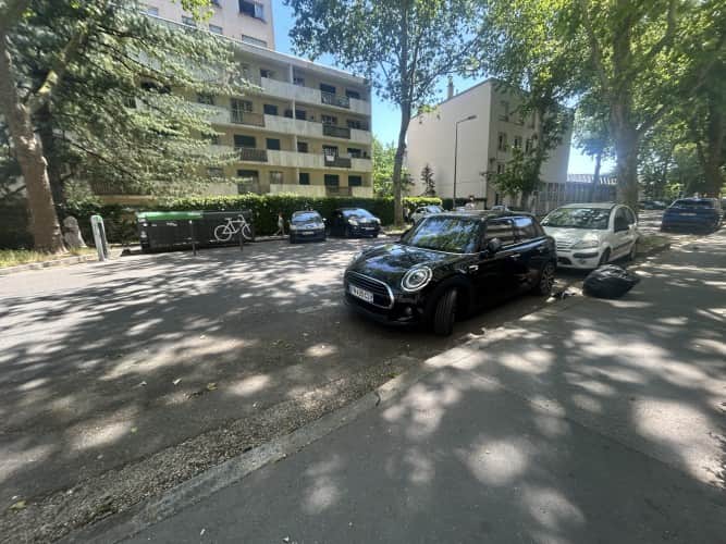Local commercial · 66 m² · Cession de bail — photo 1