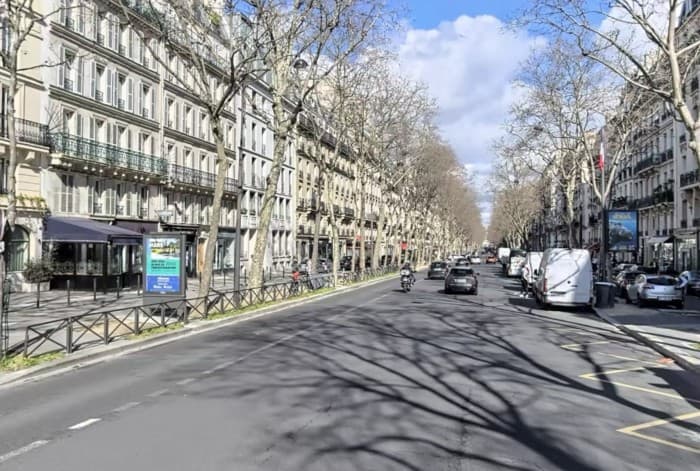 Local commercial · 90 m² · Location — photo 1