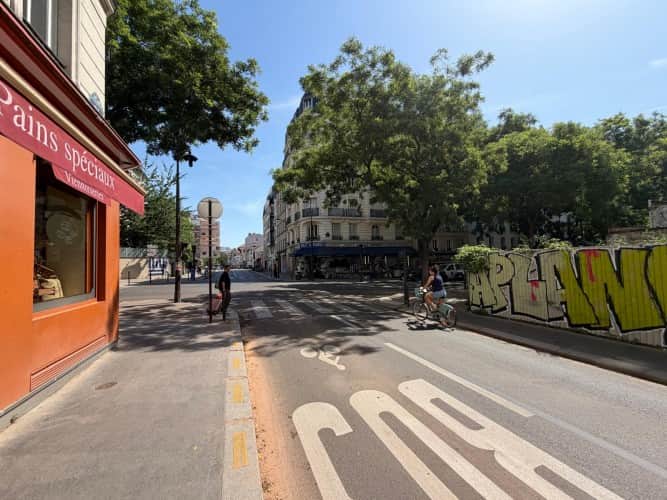Local commercial · 32 m² · Cession de bail — photo 1