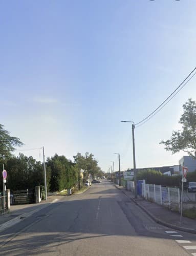 Murs commerciaux · 2300 m² · Achat des murs — photo 1