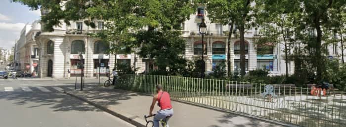Local commercial · 148 m² · Location — photo 1