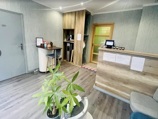 Local commercial · 85 m² · Location — photo 1