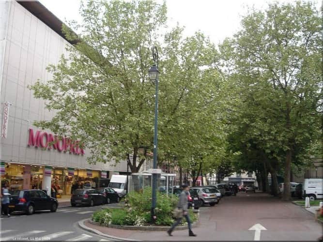 Local commercial · 150 m² · Location — photo 1