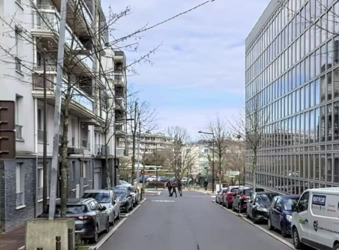Local commercial · 55 m² · Location — photo 1