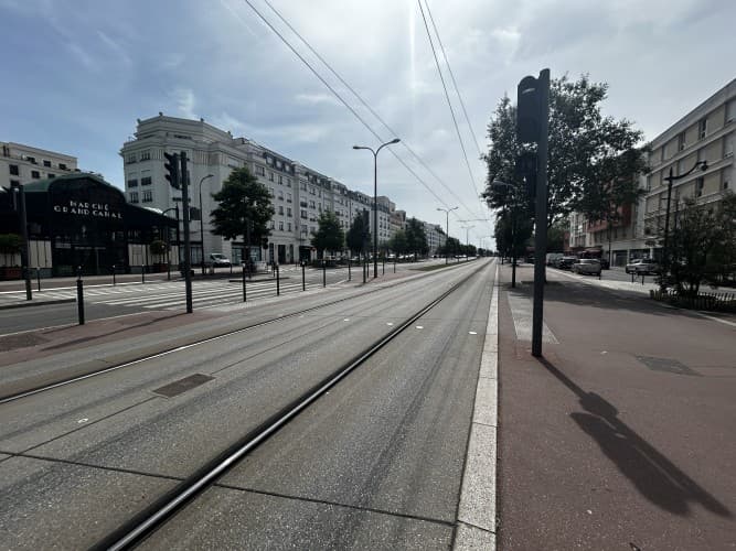 Local commercial · 160 m² · Fonds de commerce — photo 1