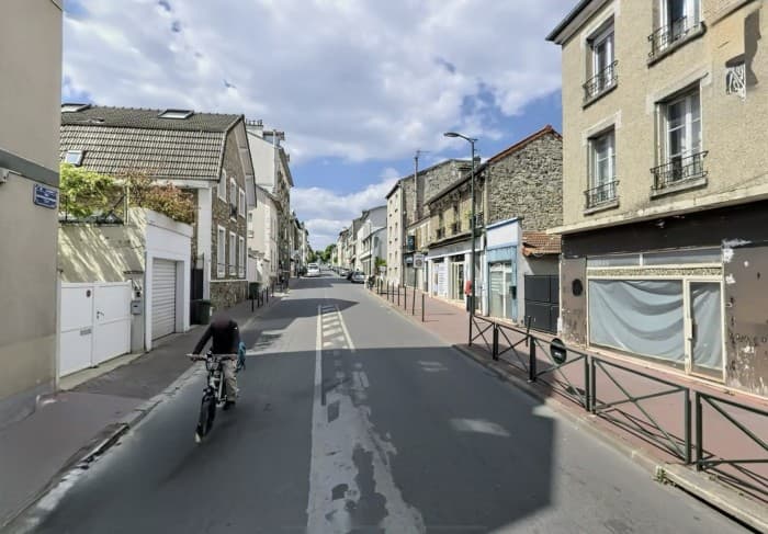 Local commercial · 280 m² · Cession de bail — photo 1