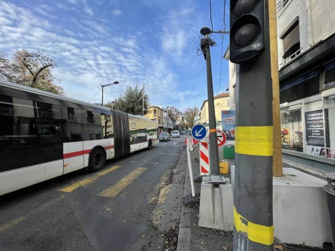 Local commercial · 138 m² · Cession de bail — photo 1