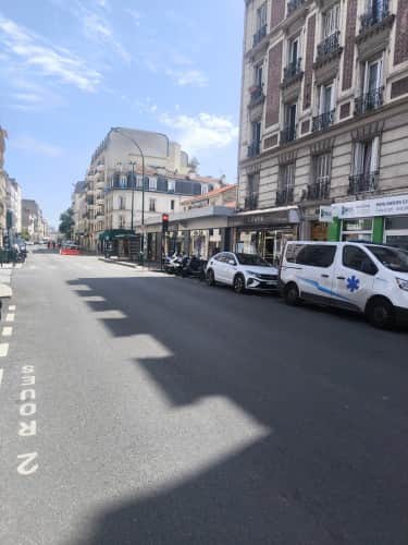 Local commercial · 134 m² · Fonds de commerce — photo 1