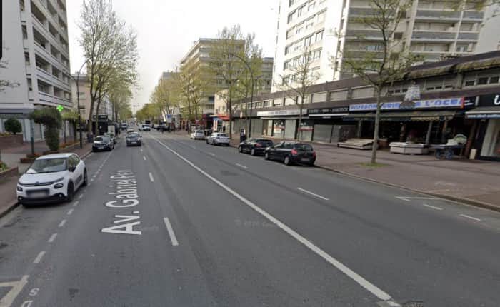 Local commercial · 122 m² · Fonds de commerce — photo 1