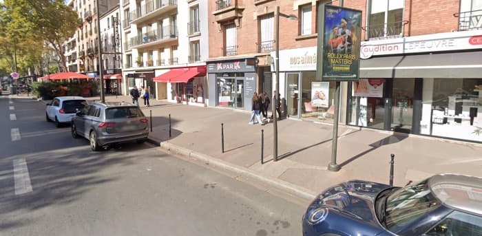 Murs commerciaux · 139 m² · Achat des murs — photo 1