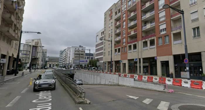 Local commercial · 220 m² · Location — photo 1
