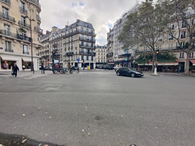 Local commercial · 85 m² · Location — photo 1
