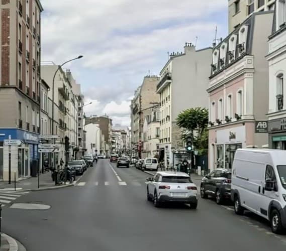 Local commercial · 50 m² · Location — photo 1