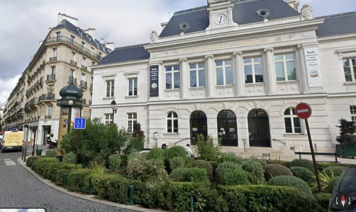 Local commercial · 140 m² · Fonds de commerce — photo 1