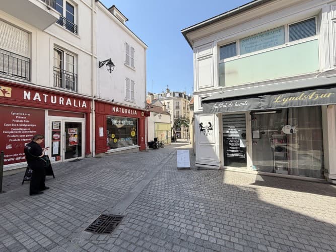 Local commercial · 18 m² · Cession de bail — photo 1