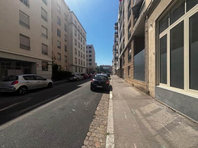 Murs commerciaux · 50 m² · Achat des murs — photo 1