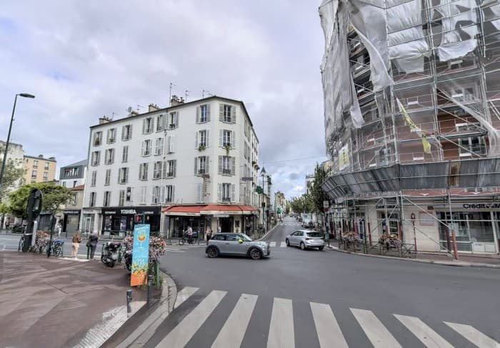 Murs commerciaux · 183 m² · Achat des murs — photo 1