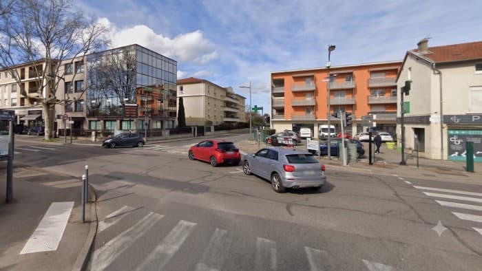 Local commercial · 85 m² · Fonds de commerce — photo 1