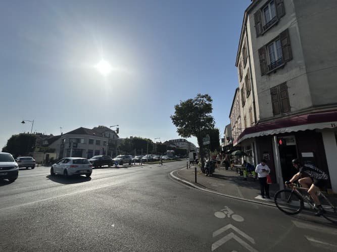 Local commercial · 33 m² · Cession de bail — photo 1