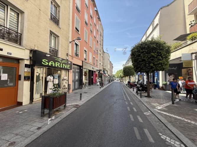 Local commercial · 88 m² · Cession de bail — photo 1