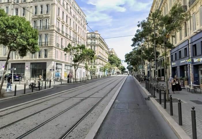 Murs commerciaux · 84 m² · Achat des murs — photo 1