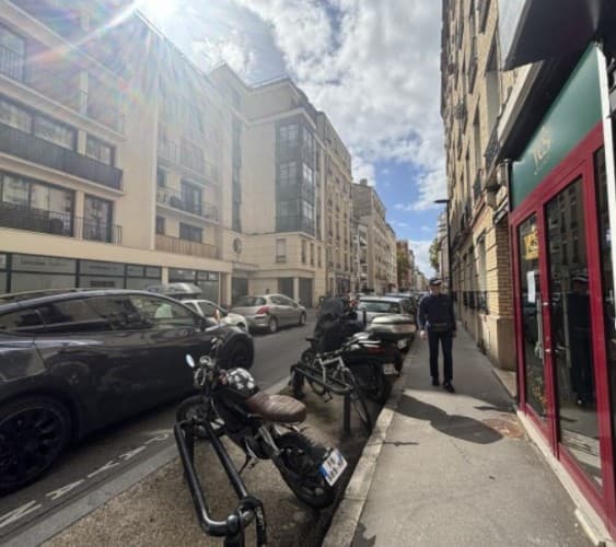Local commercial · 39 m² · Cession de bail — photo 1