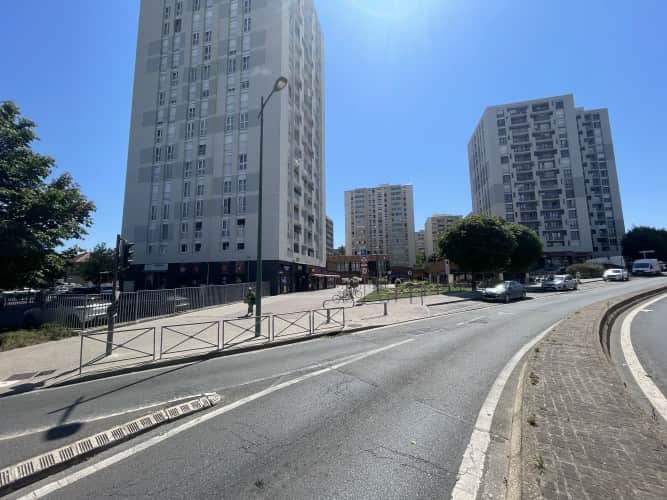 Local commercial · 212 m² · Fonds de commerce — photo 1