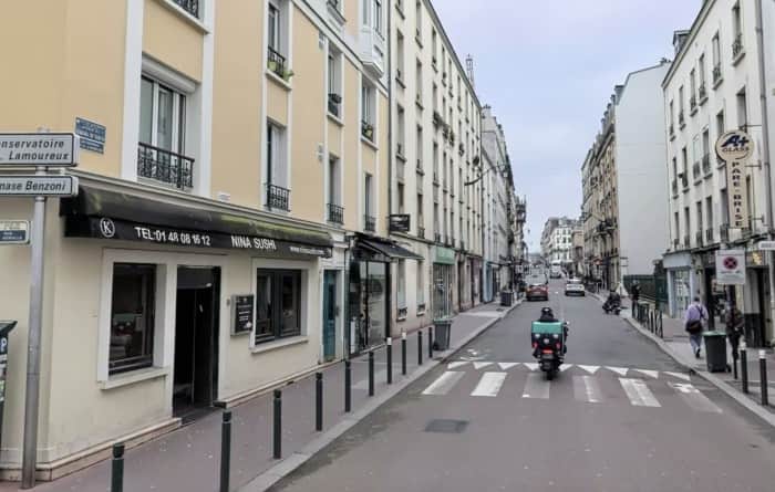 Local commercial · 116 m² · Location — photo 1
