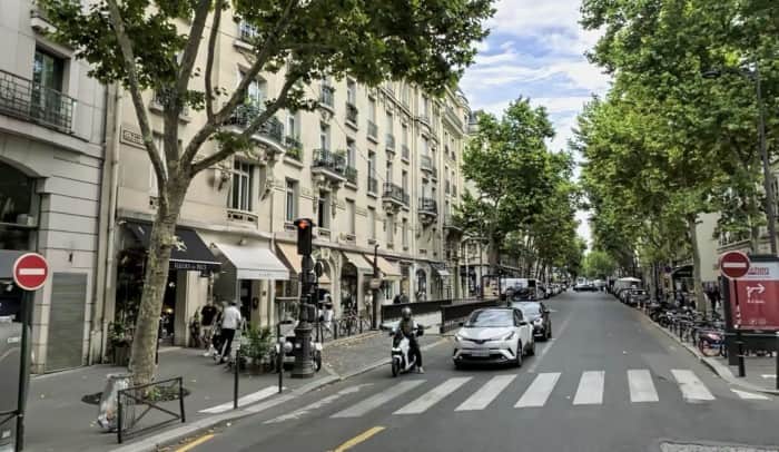 Local commercial · 144 m² · Cession de bail — photo 1