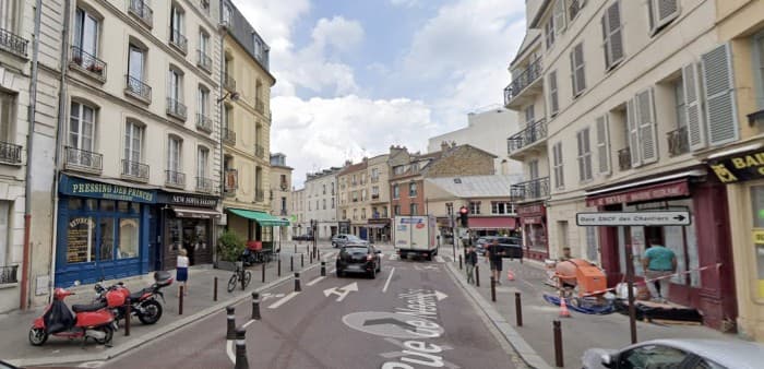 Local commercial · 90 m² · Location — photo 1