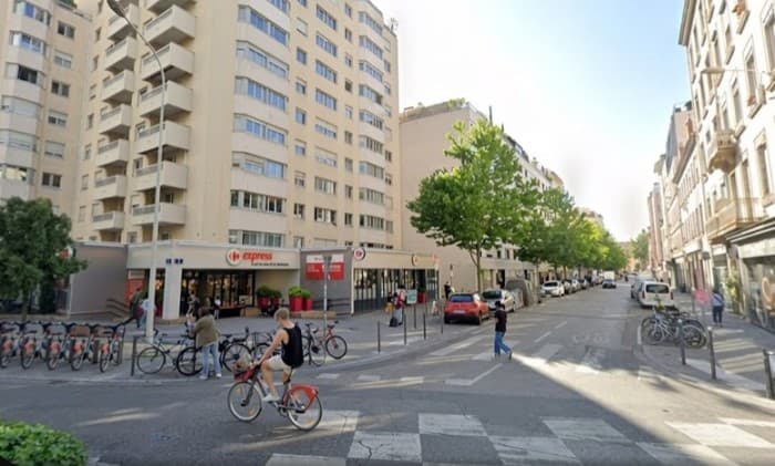 Local commercial · 35 m² · Location — photo 1