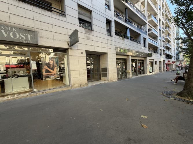 Local commercial · 100 m² · Cession de bail — photo 1