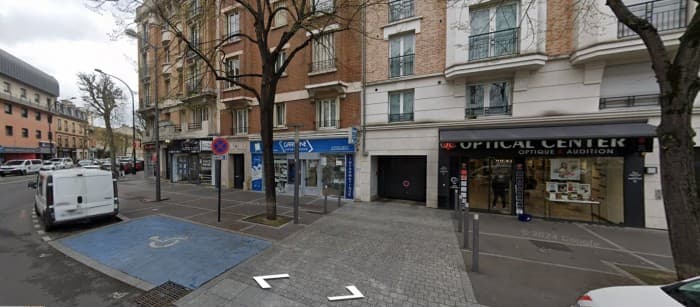 Local commercial · 103 m² · Fonds de commerce — photo 1