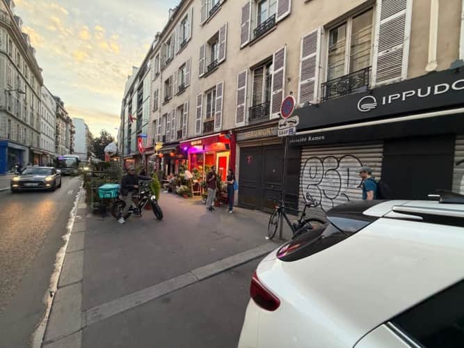 Local commercial · 73 m² · Cession de bail — photo 1