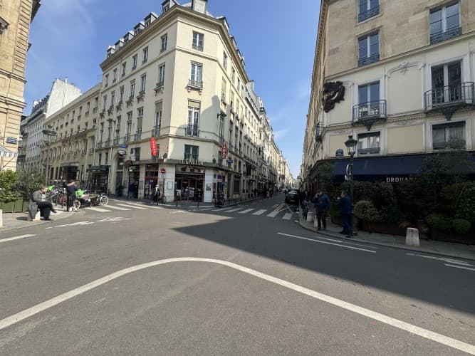 Local commercial · 140 m² · Cession de bail — photo 1