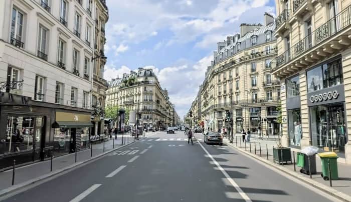 Local commercial · 132 m² · Fonds de commerce — photo 1