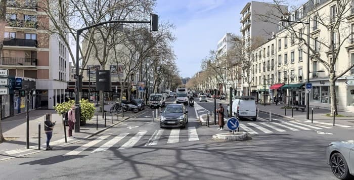 Local commercial · 90 m² · Fonds de commerce — photo 1