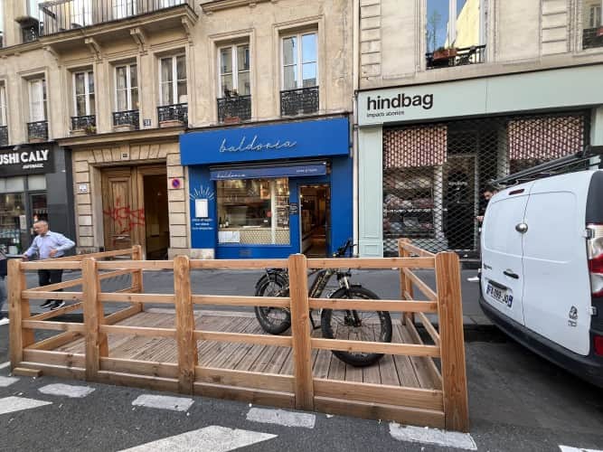 Local commercial · 47 m² · Fonds de commerce — photo 1