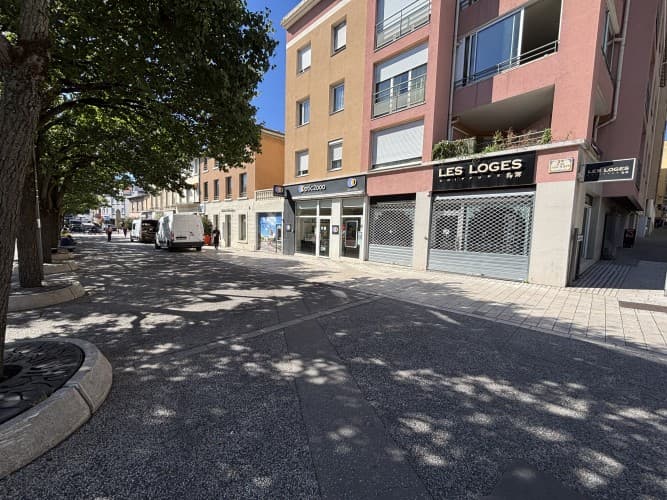 Local commercial · 30 m² · Cession de bail — photo 1